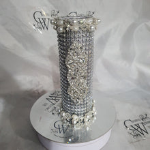 Load image into Gallery viewer, Bling Bouquet Holder, rhinestone crystal Diamonte holder, Rhinestone & pearl Wedding Bouquet Holder , Glam Bling Bouquet Holders