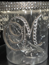 Load image into Gallery viewer, Personalised Crystal Monogram Cake Divider with Glass Slipper, LED Cake Separator, Luxury Wedding Quinceañera Cake Stand Insert