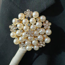 Load image into Gallery viewer, Ivory flower Brooch Groom usher small Boutonniere,Prom corsage,Wedding Buttonhole Boutonnière by Crystal wedding uk
