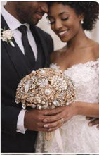 Load image into Gallery viewer, Gold brooch bouquet. Luxury Crystal pearl & Brooch Bridal Bouquet