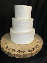 Load image into Gallery viewer, Personalized Wood Slice Cake Stand, Engraved Rustic Wedding Engagment Display stand, Personalised Engraved log Slice with Lillies