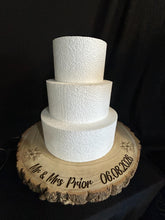 Load image into Gallery viewer, Personalized Wood Slice Cake Stand, Engraved Rustic Wedding Engagment Display stand, Personalised Engraved log Slice with Lillies