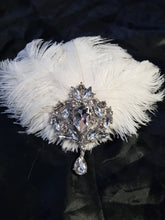 Load image into Gallery viewer, Feather wrist corsage,The Great Gatsby 1920&#39;s feather rhinestone brooch.
