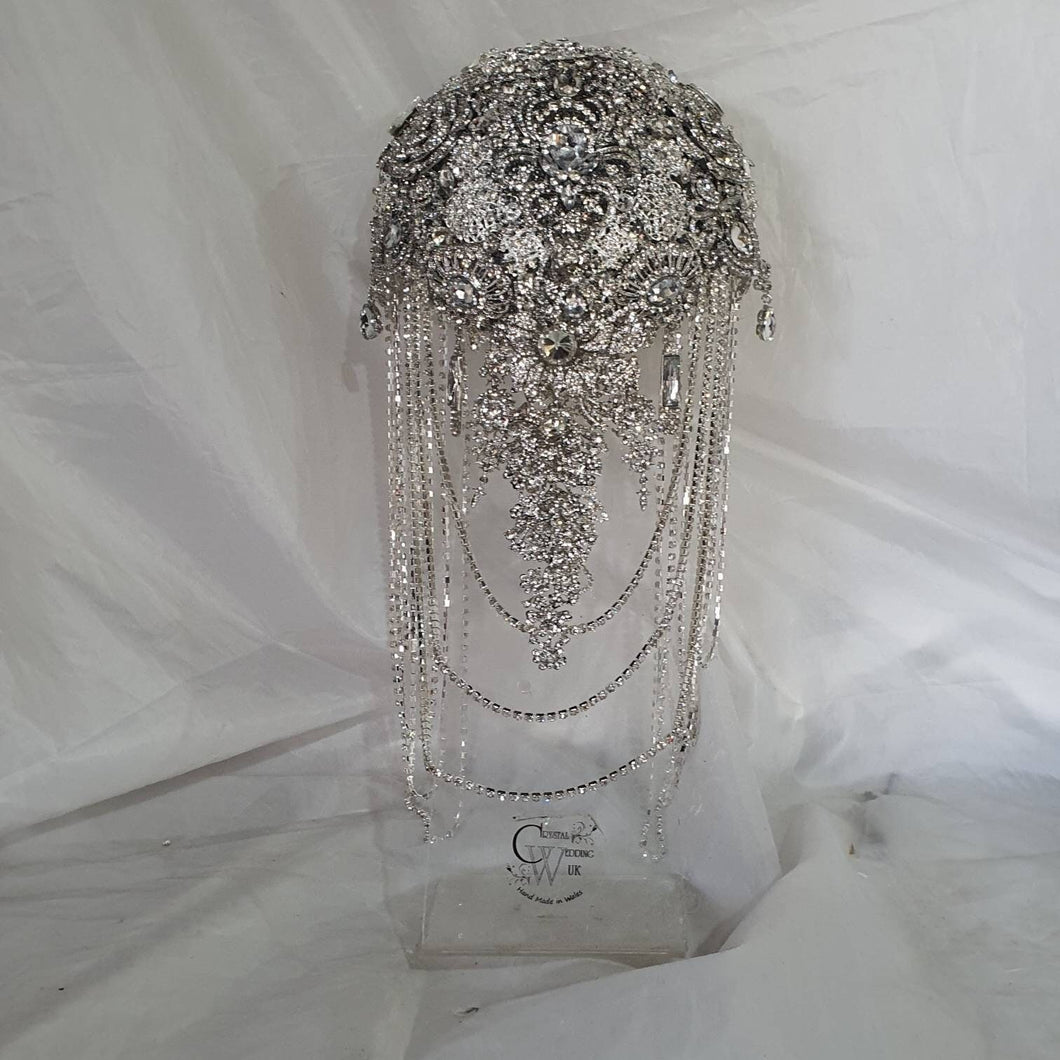 Luxury Brooch bouquet.7