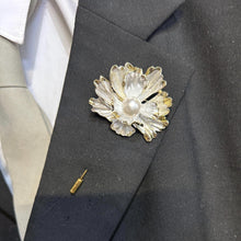 Load image into Gallery viewer, White gold flower Brooch Groom usher small Boutonniere. Alternative flower lily,Wedding Buttonhole Pin. Boutonnière by Crystal wedding uk
