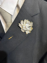 Load image into Gallery viewer, White gold flower Brooch Groom usher small Boutonniere. Alternative flower lily,Wedding Buttonhole Pin. Boutonnière by Crystal wedding uk

