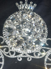 Load image into Gallery viewer, Crystal Carriage Cake Topper: Fairytale Wedding Decoration

