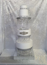 Load image into Gallery viewer, Glass slipper cake divider plus 2 crystal dividers - set of 3 pieces with LED lights. by Crystal wedding uk
