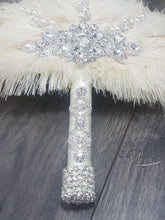 Load image into Gallery viewer, Feather Fan wedding bouquet, Off white , Ostrich feather bouquet
