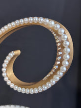 Load image into Gallery viewer, Ivory pearl Letter 6&quot; monogram letter, GOLD BASE, rhinestone Cake Topper decor, Wedding rhinestone jewel letter cake decorations.
