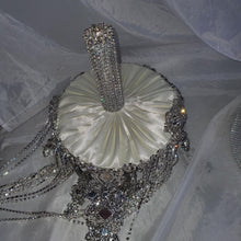 Load image into Gallery viewer, Luxury Brooch bouquet.7&quot; Jewel crystal wedding bouquet, Bridal Brooch Bouquet,cascade Jewel bouquet by Crystal wedding uk
