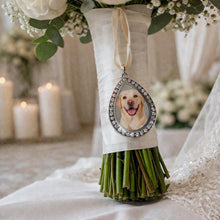 Load image into Gallery viewer, Personalised Photo Bouquet Charm Bridal Keepsake Brooch Memorial Gift Memory photo locket Photo keepsake Jewelry
