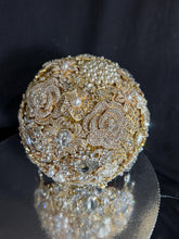 Load image into Gallery viewer, Gold brooch bouquet. Luxury Crystal pearl &amp; Brooch Bridal Bouquet
