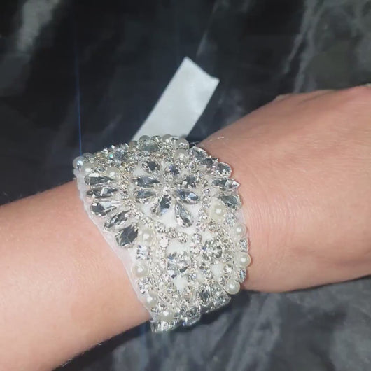 Vintage Crystal Bridal Wrist Cuff Bracelet – Art Deco Great Gatsby Wedding Jewelry, Ivory Pearl Rhinestone Bride Accessory