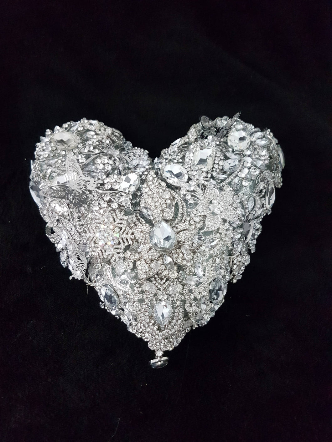 Heart brooch bouquet, jewel heart wedding bouquet.