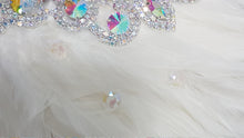 Load image into Gallery viewer, Brides Feather Fan bouquet ,  Great Gatsby wedding decor
