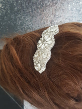 Load image into Gallery viewer, Vintage Glam hair comb, Art Deco, Crystal rhinestone  hairpiece,  Great Gatsby.
