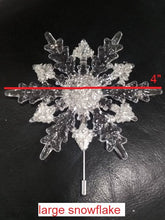 Load image into Gallery viewer, Snowflake  Feather Fan bouquet, winter wedding, Christmas bouquet.
