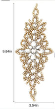 Load image into Gallery viewer, Brides sash belt, rhinestone bridal dress belt.
