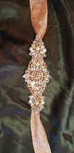 Load image into Gallery viewer, Rose gold crystal Flower wrist corsage, Wedding cuff, BRIDAL WRISTLET
