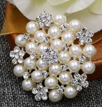 Load image into Gallery viewer, Feather bouquet, Artificial alternative feather bouquet made especially for you!
