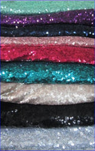 Load image into Gallery viewer, Sequin cake separators, cake dividers,  round or square
